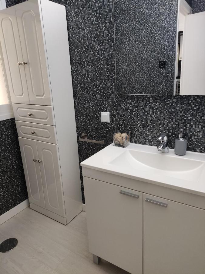 Ferienwohnung Precioso Y Acogedor Apartamento. Villajoyosa Exterior foto